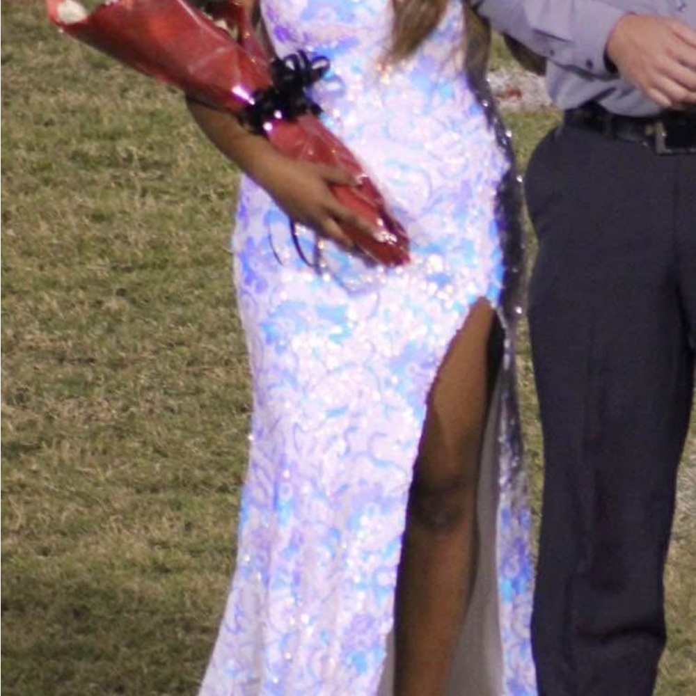 Elegant White Iridescent